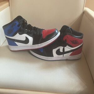 Jordan “ Top 3 “ Hightop 1’s Size 8 Mens
